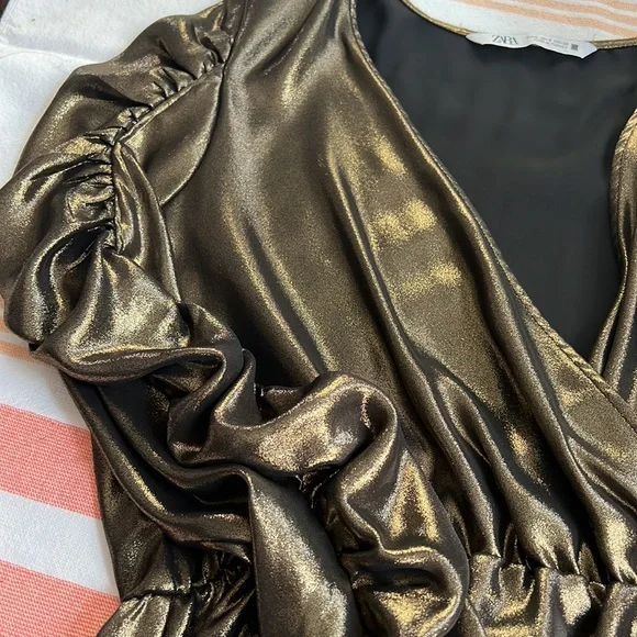 Zara V-neck blouse - Picture 2 of 3